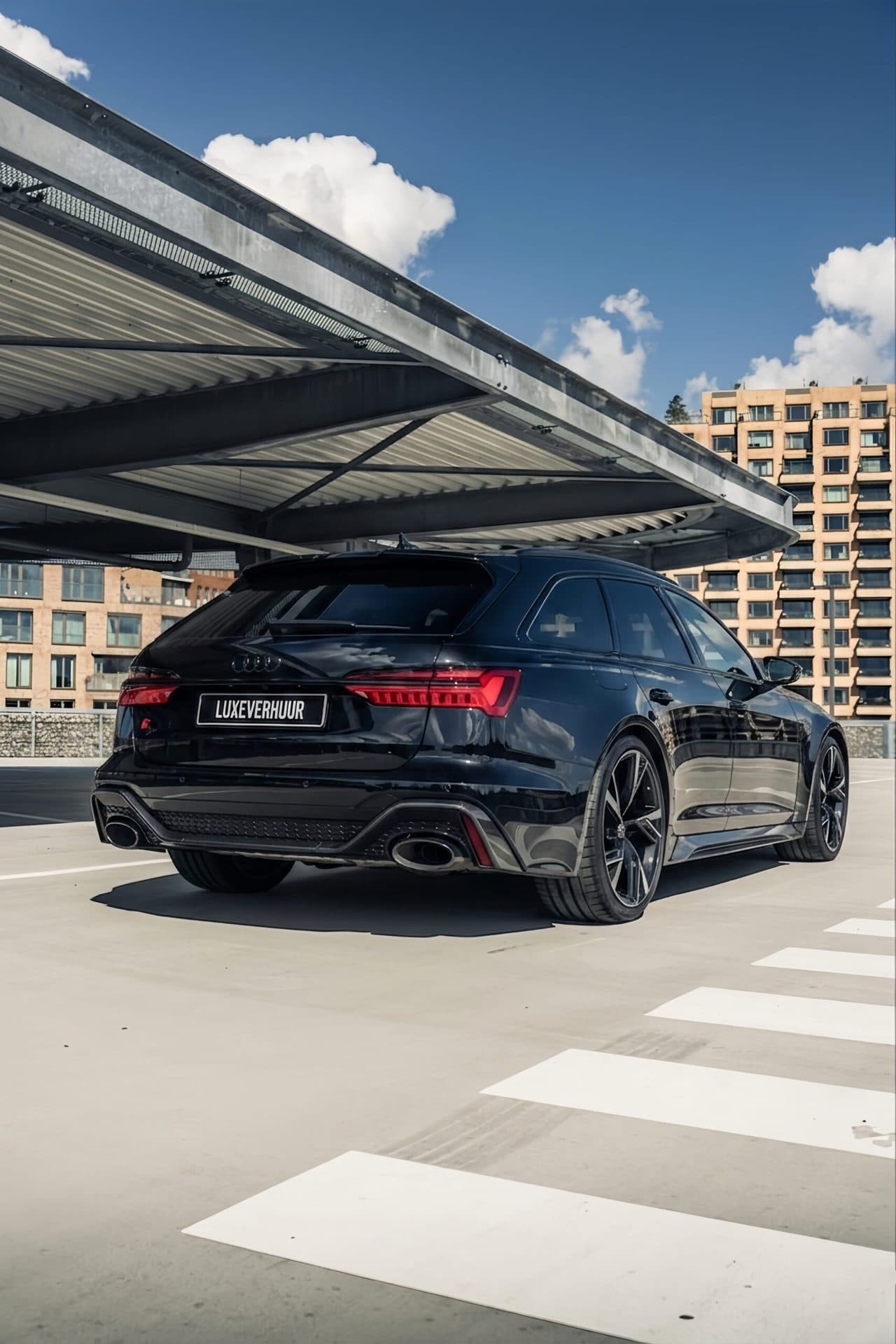 Audi RS6 Performance huren Rotterdam — Luxe Verhuur