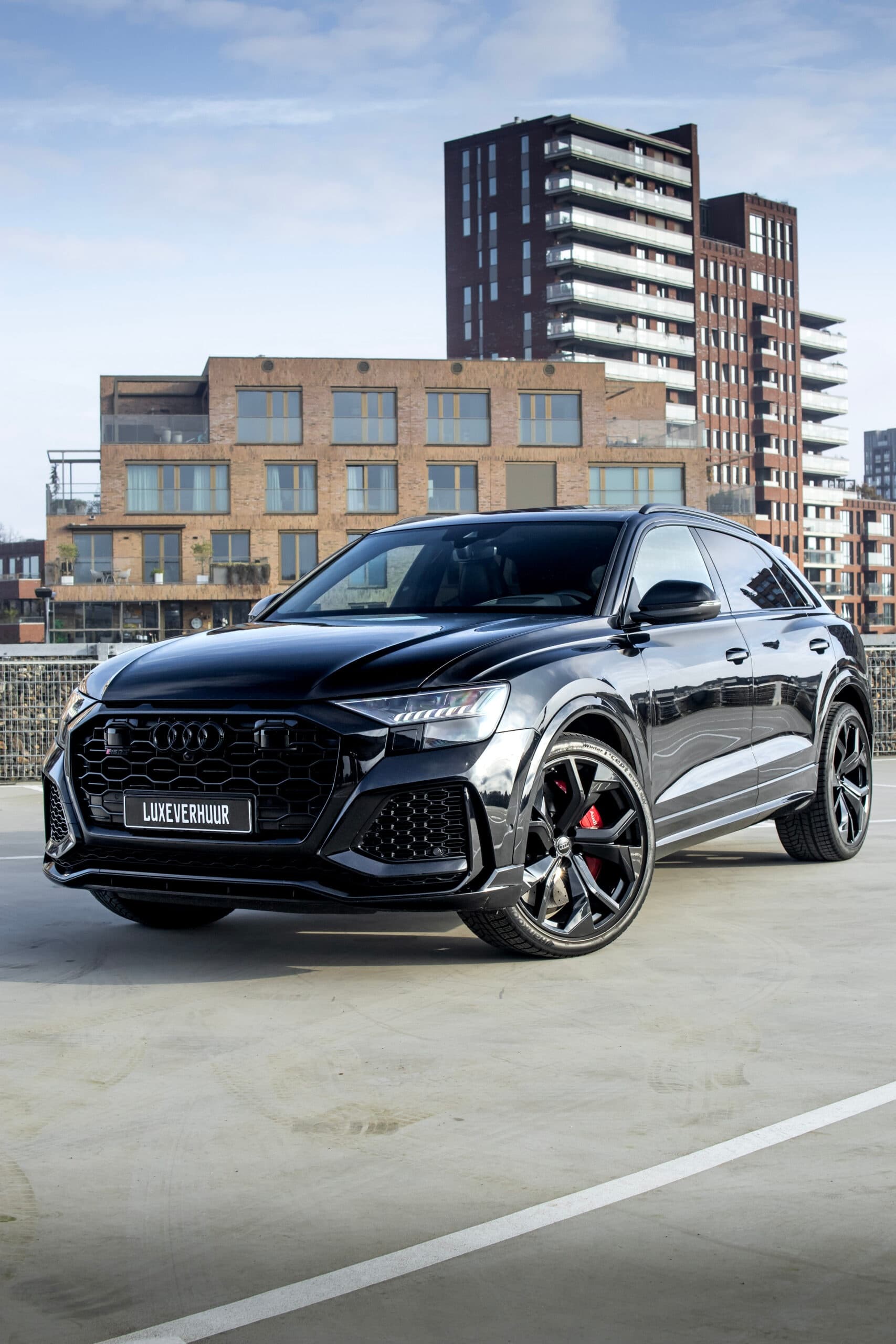 Audi RSQ8 huren Rotterdam — Luxe Verhuur