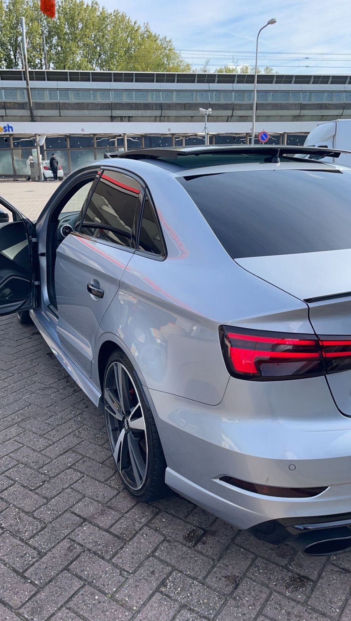 Audi RS3 Sedan 3