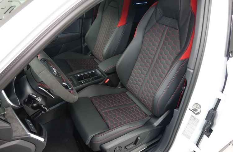 Audi RSQ3 Sportback 6