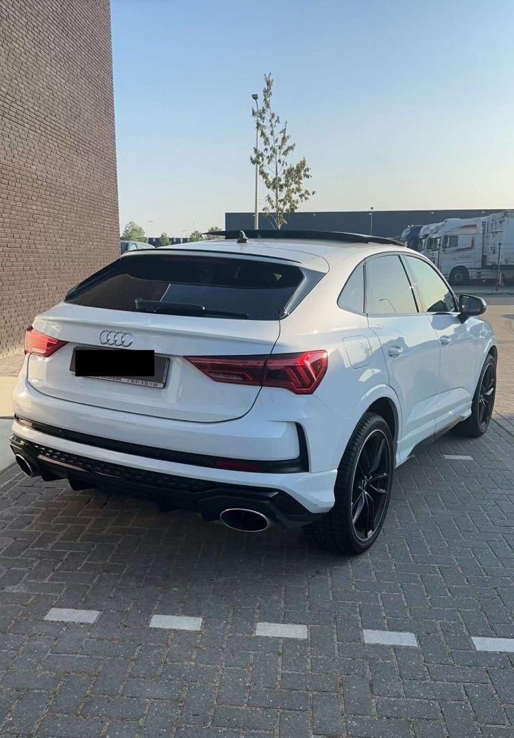 Audi RSQ3 Sportback 8