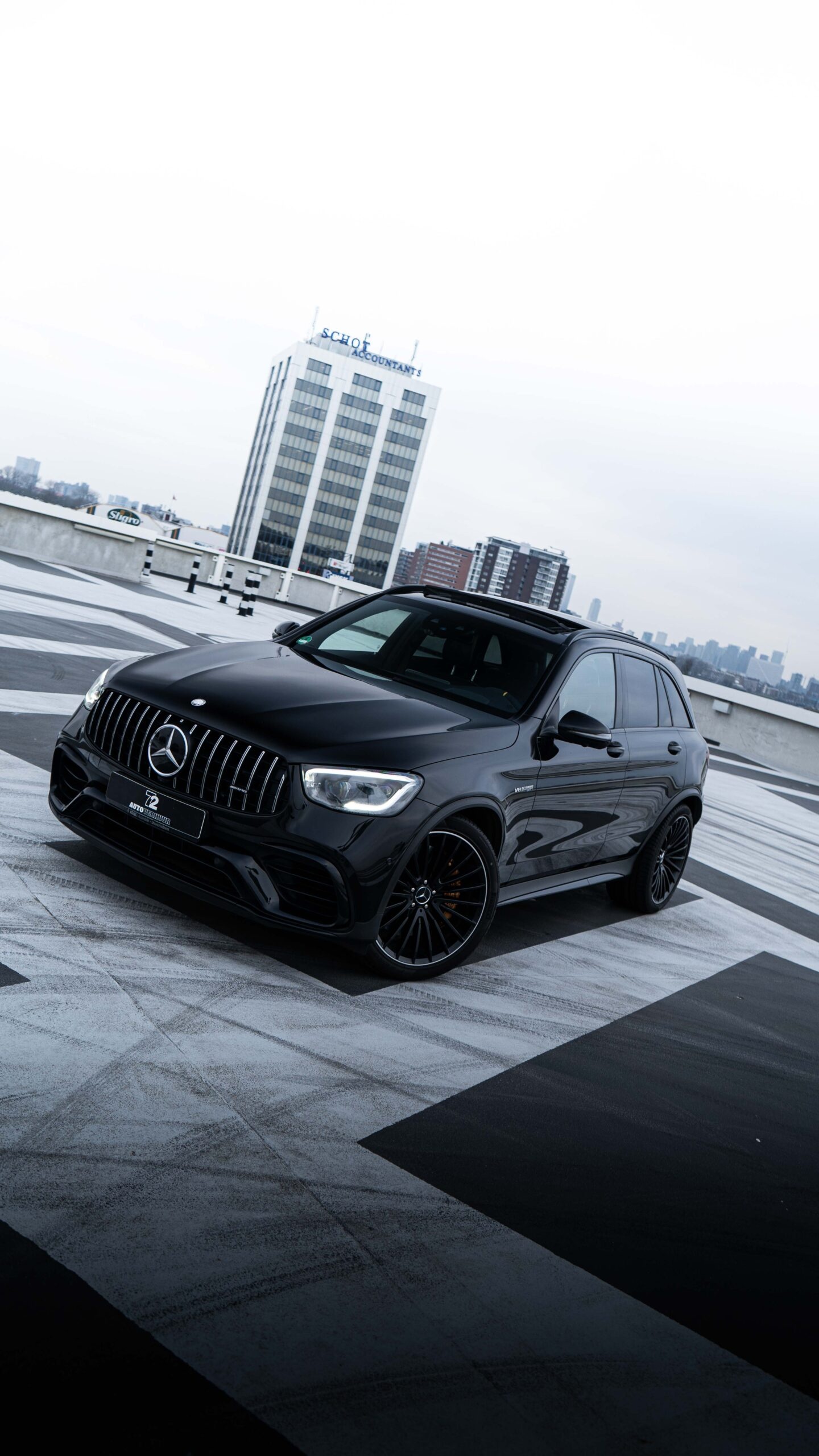 Mercedes-AMG GLC 63 S 12