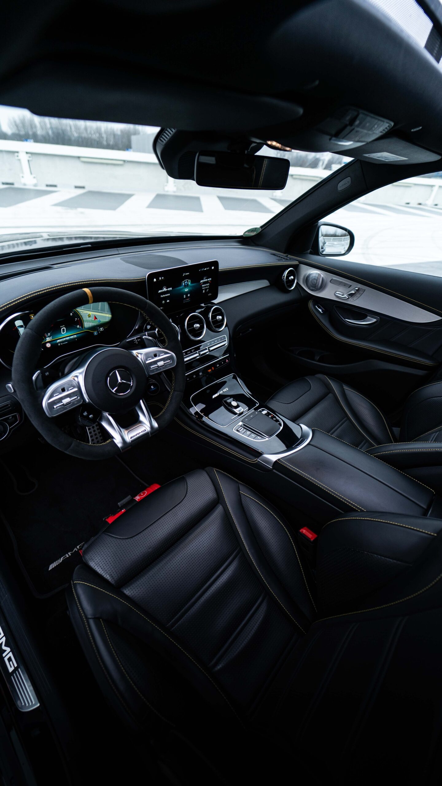 Mercedes-AMG GLC 63 S 10