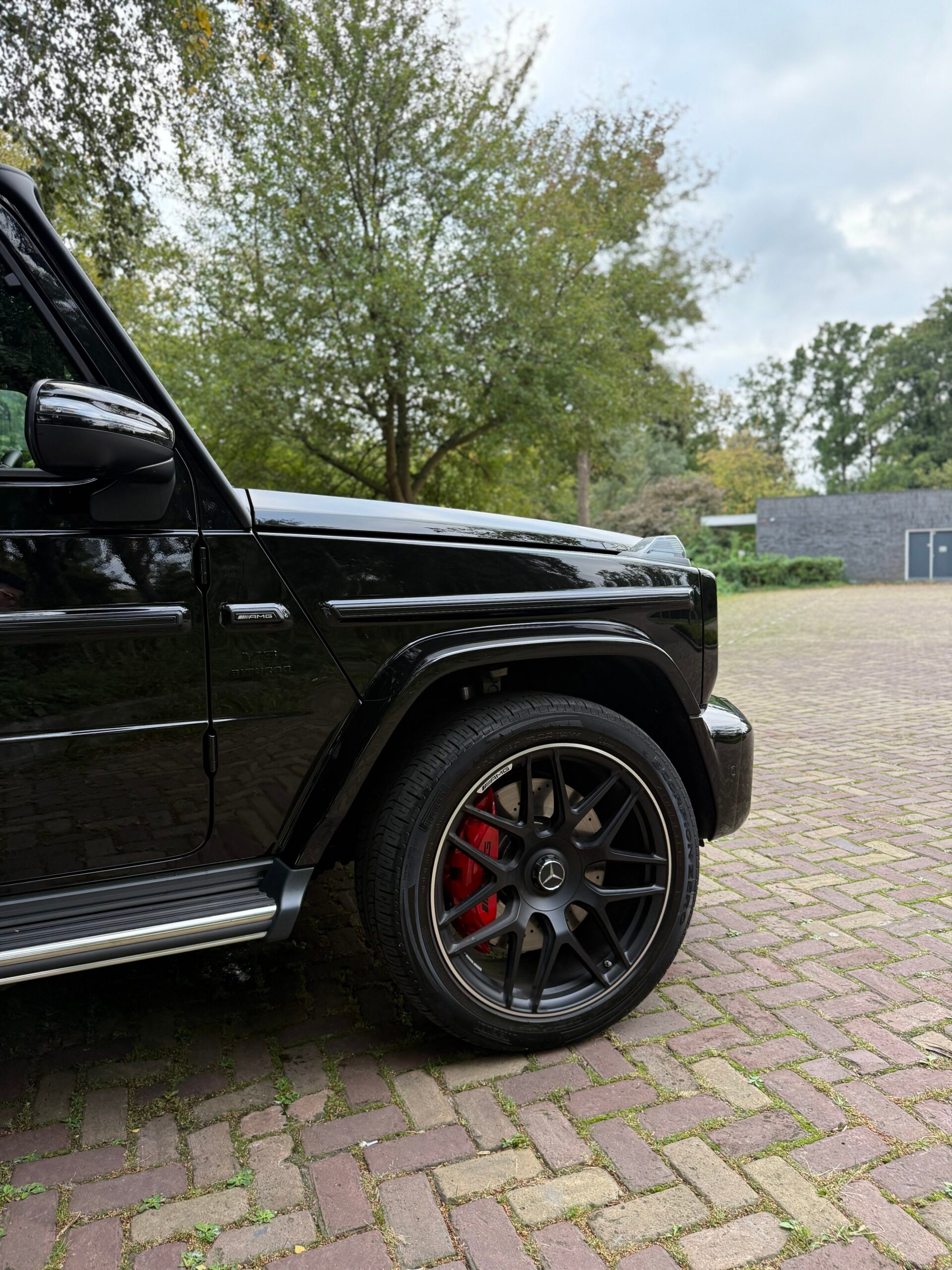 Mercedes-AMG G63 5