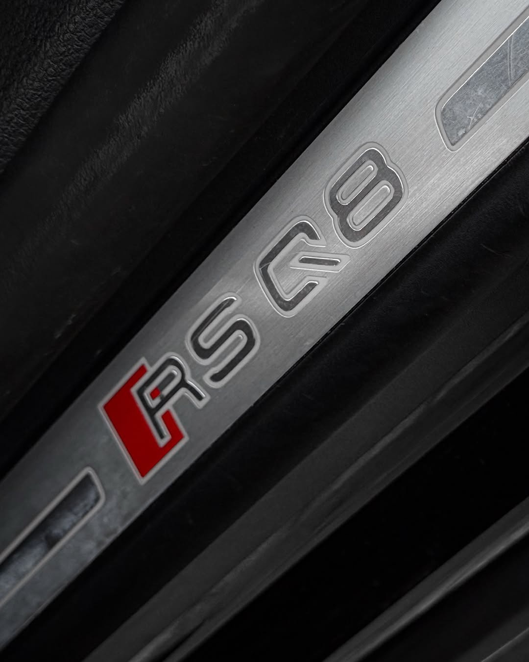 Audi RSQ8 7