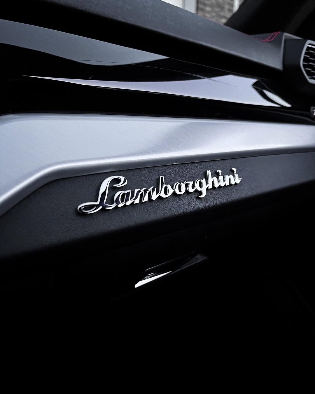 Lamborghini Urus (Rode Accenten) 4
