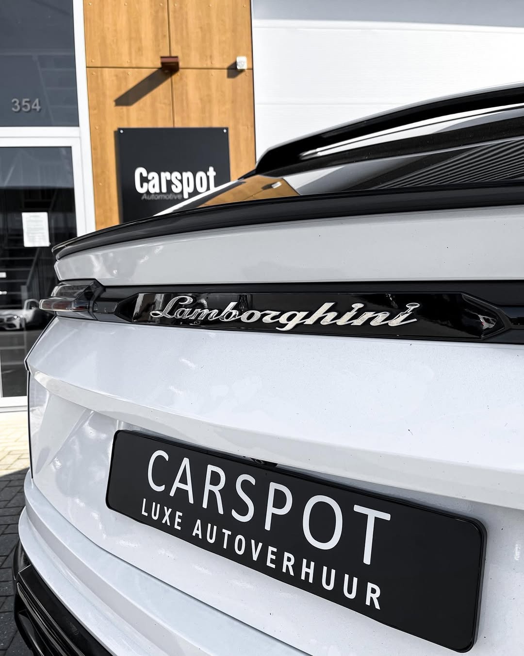 Lamborghini Urus (Rode Accenten) 7