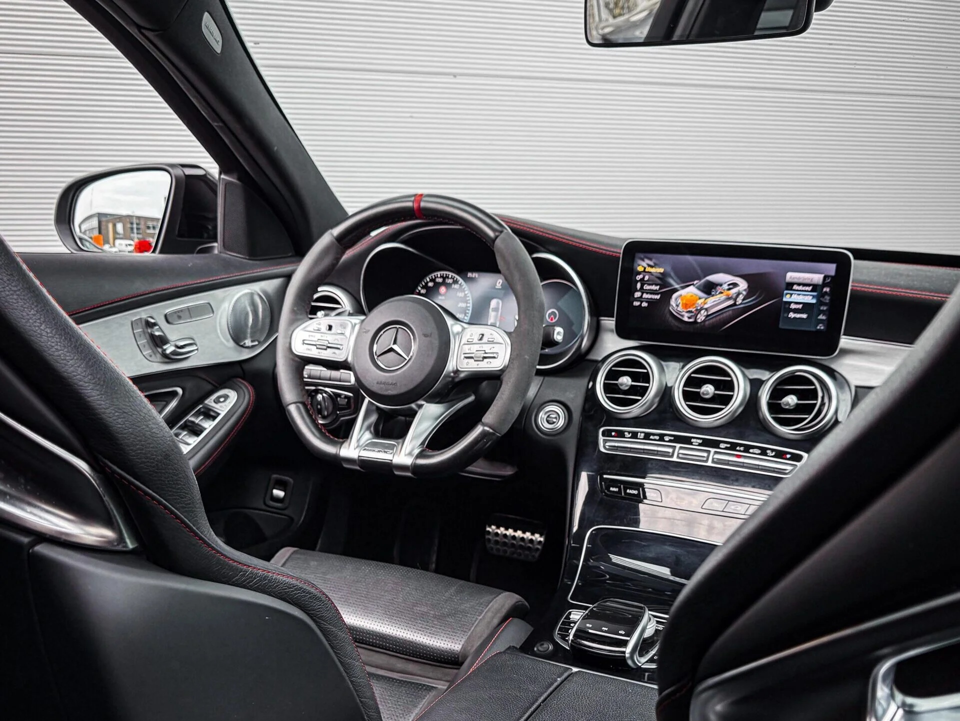 Mercedes-AMG C43 5