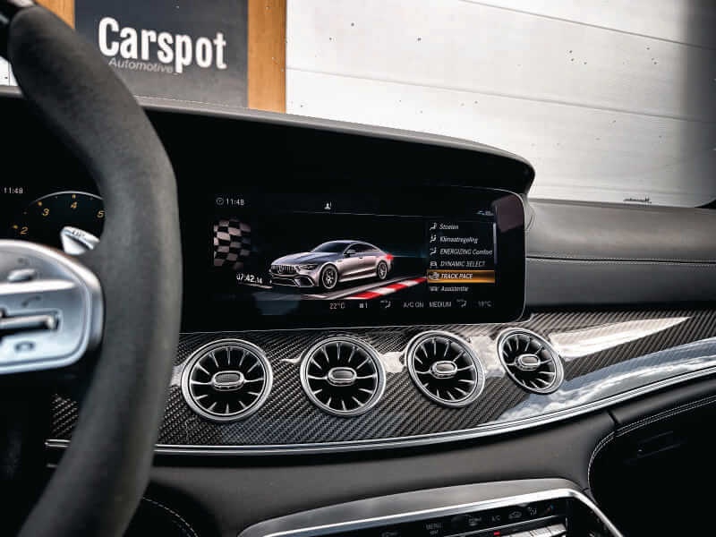 Mercedes-Benz GT63 S AMG 4
