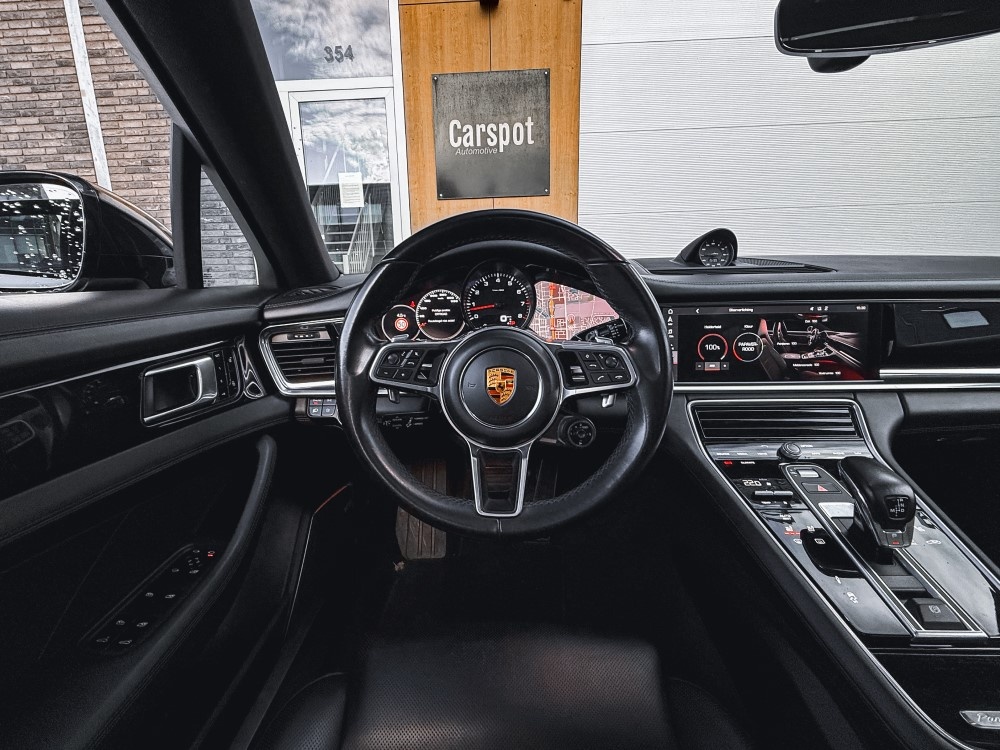 Porsche Panamera 2