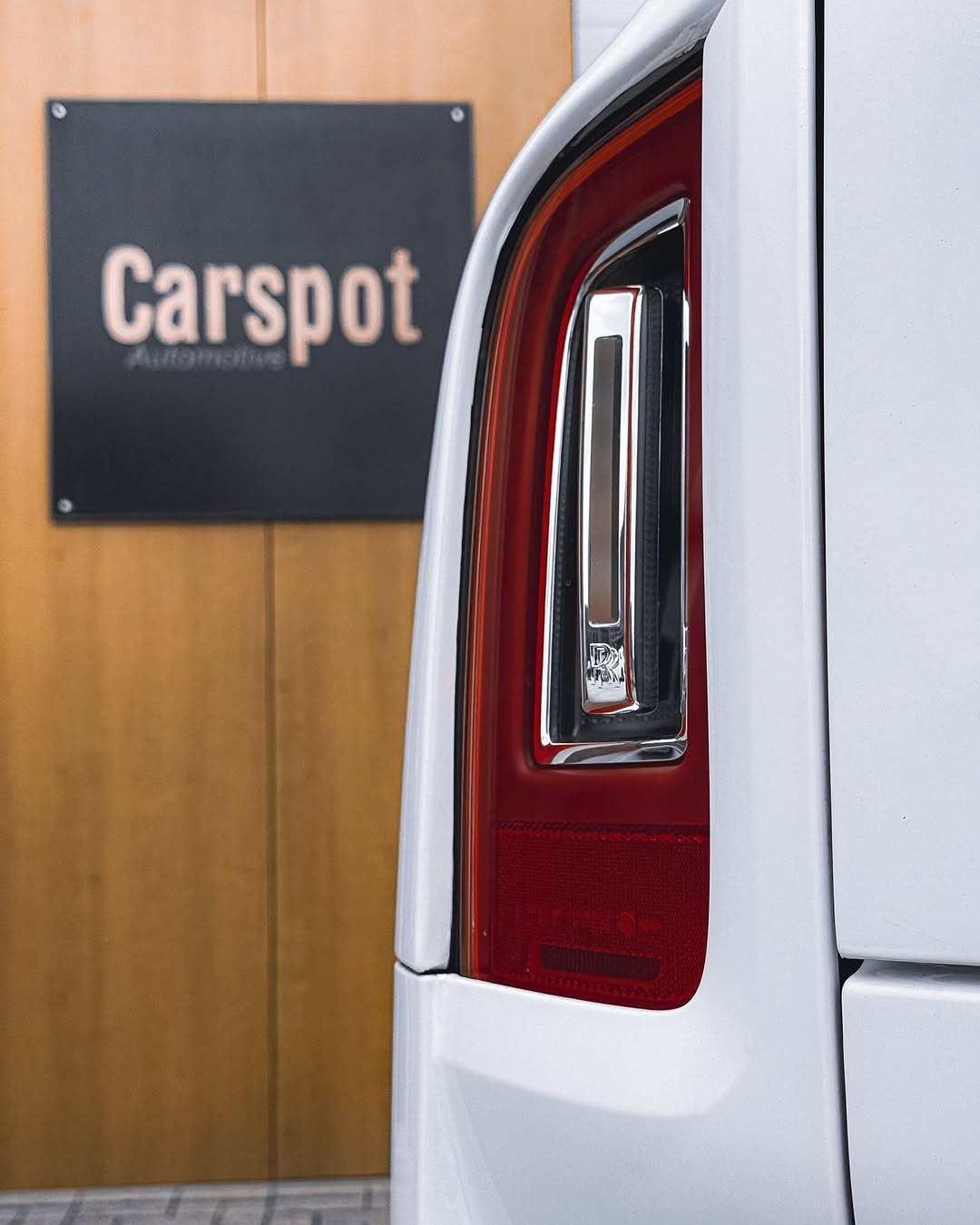 Rolls-Royce Cullinan Black Badge 4
