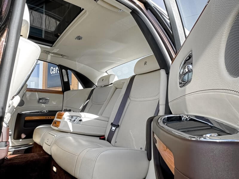 Rolls-Royce Ghost 10