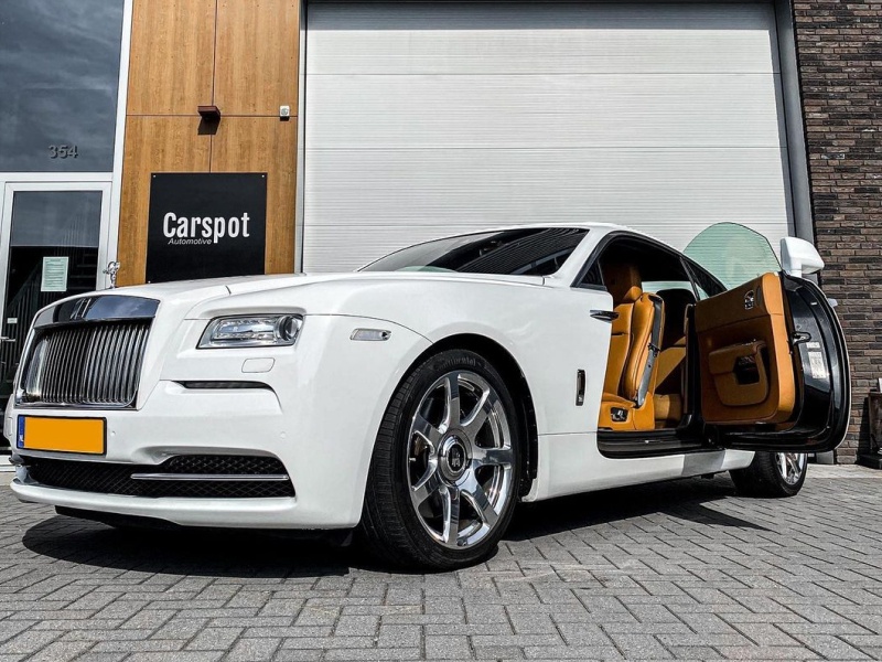 Rolls-Royce Starlights 9