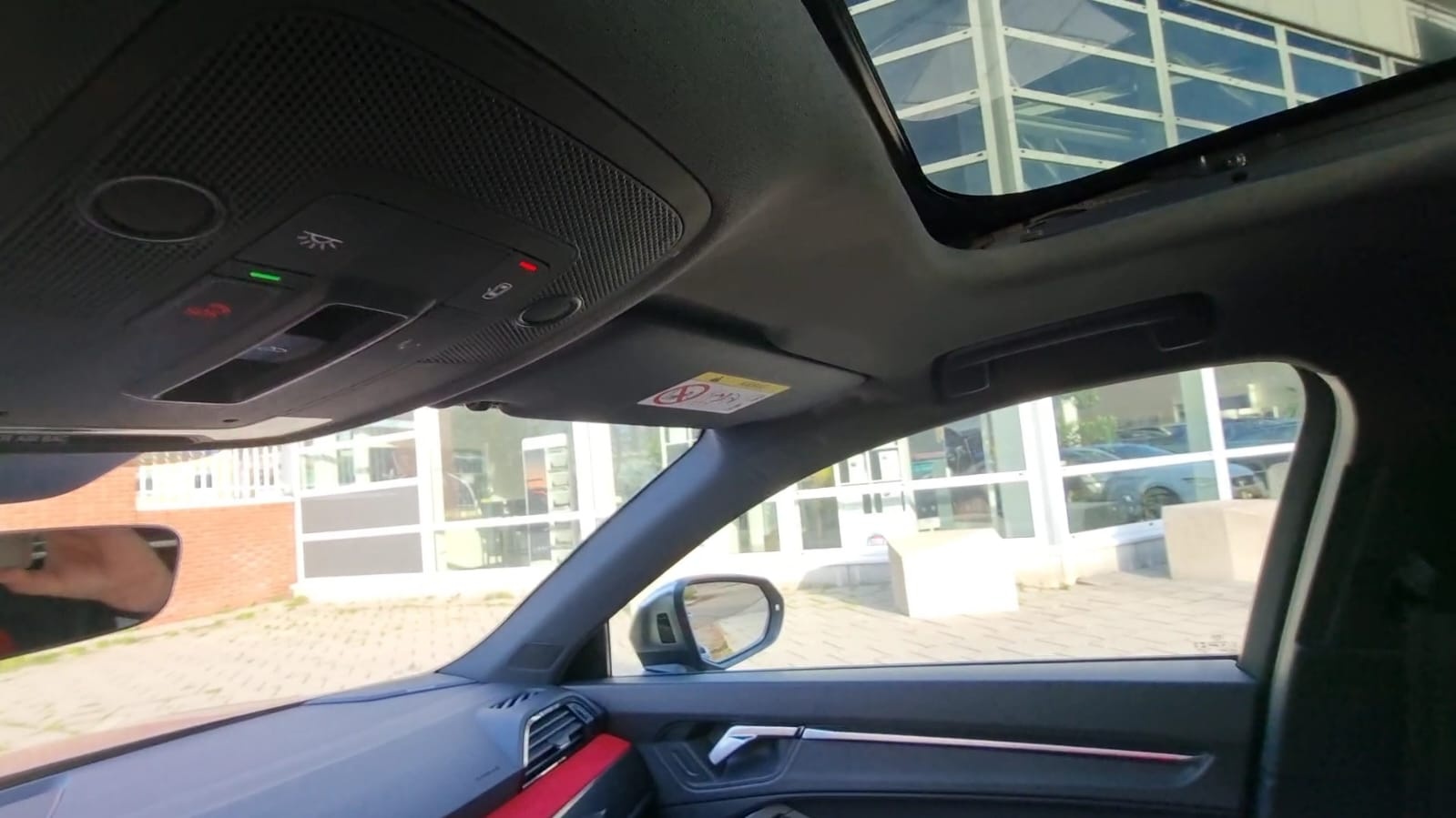 Audi RSQ3 Sportback 8