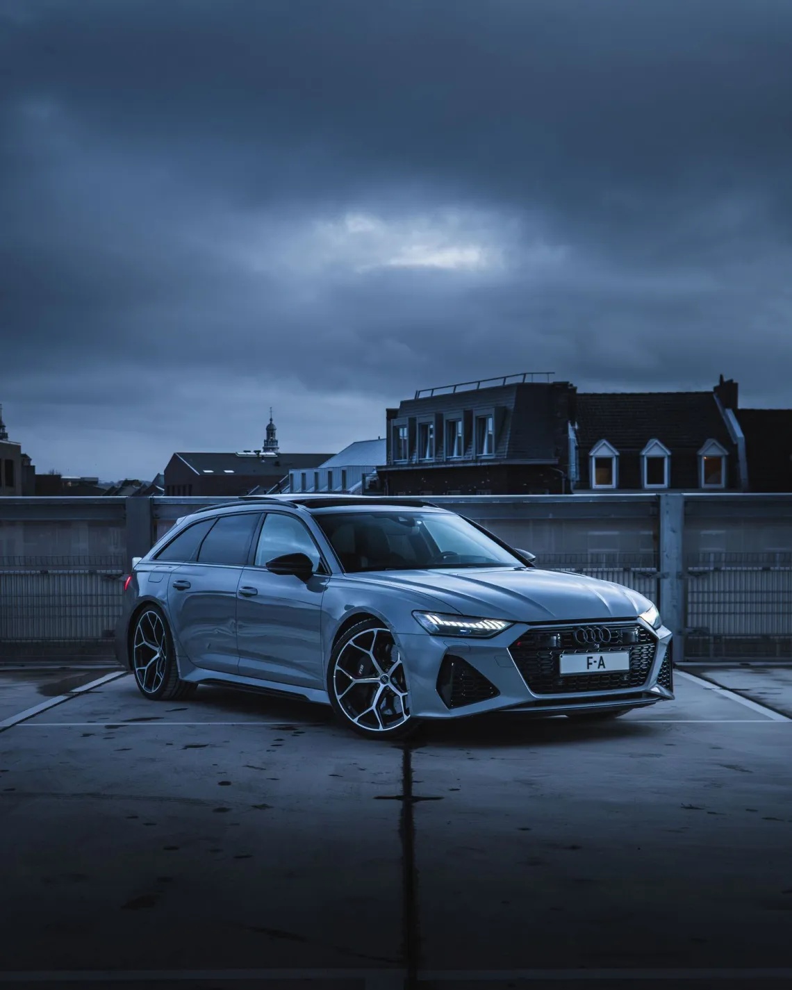 Audi RS6 Performance huren Maasmechelen — FA MOTORS