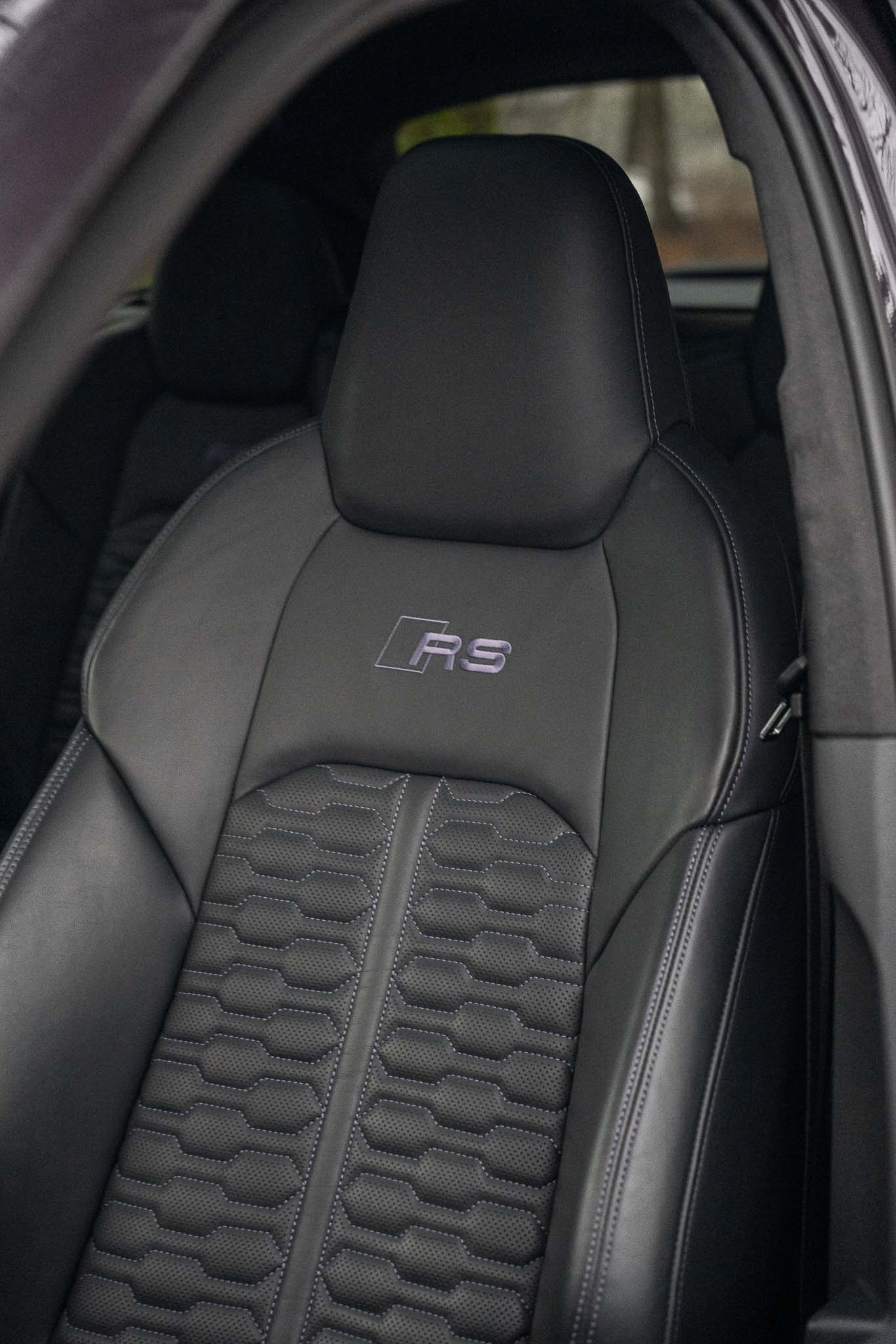 Audi RS6 Avant Performance 2