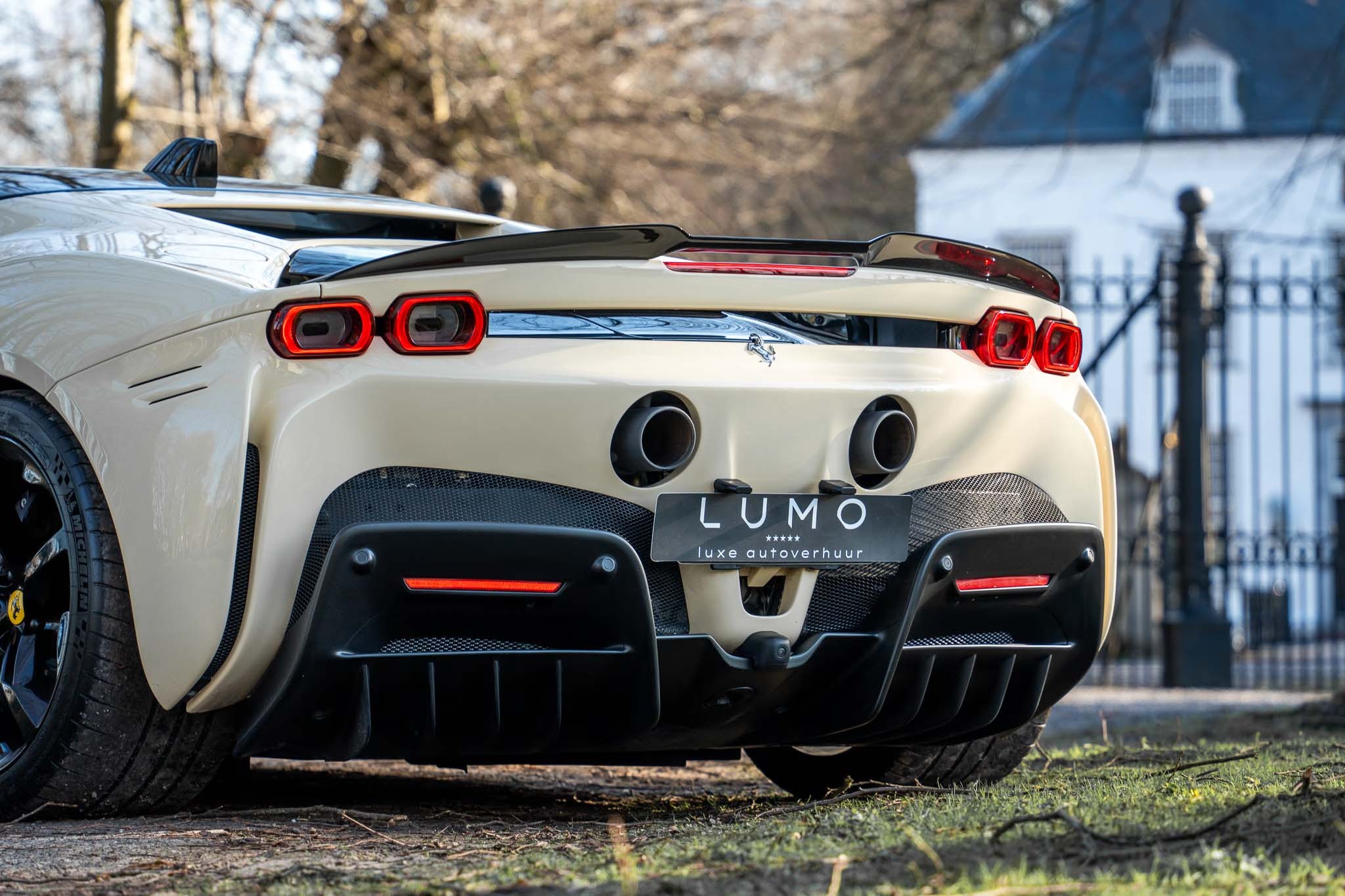 Ferrari SF90 Stradale Novitec 13