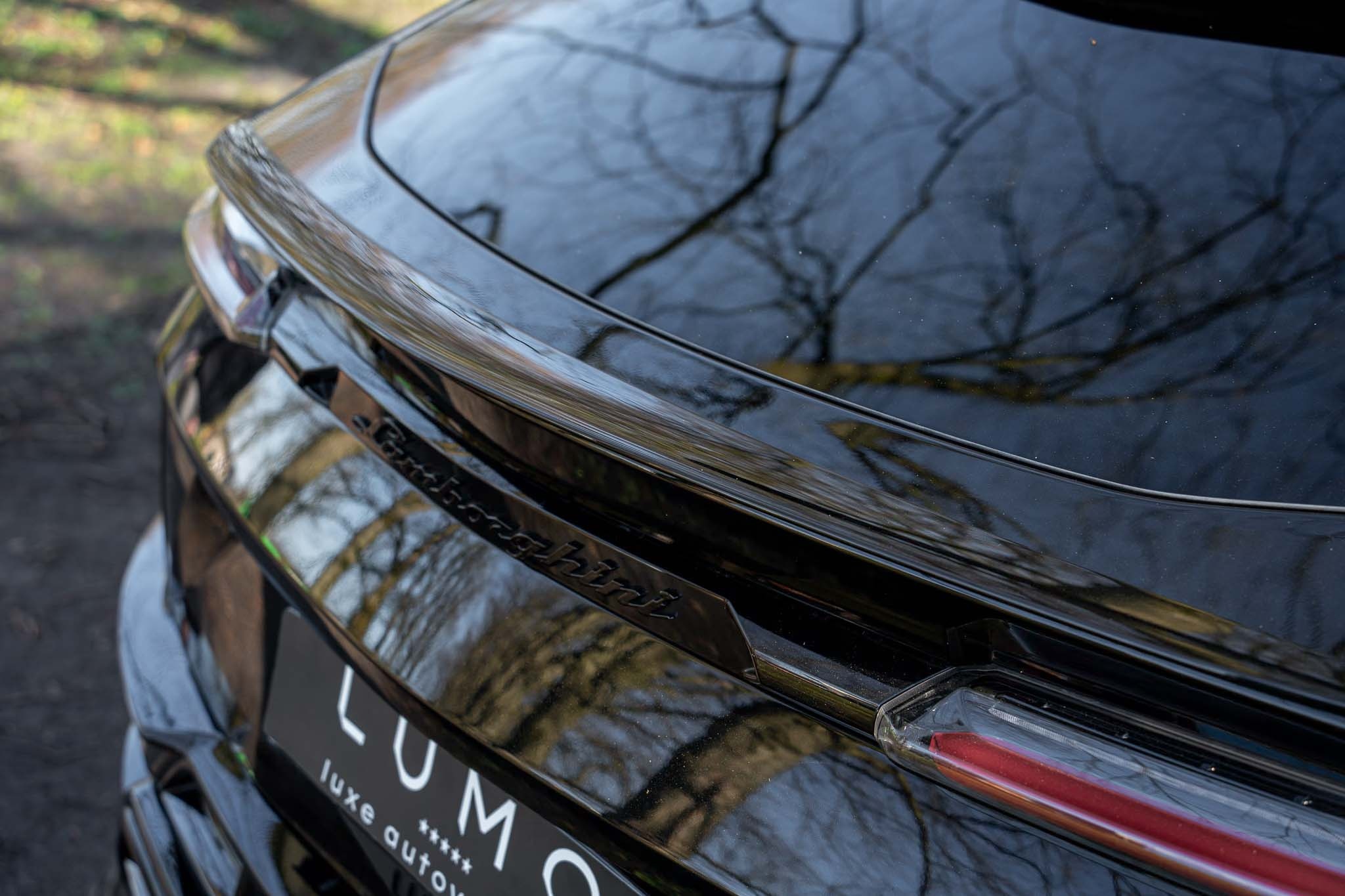 Lamborghini Urus S 5
