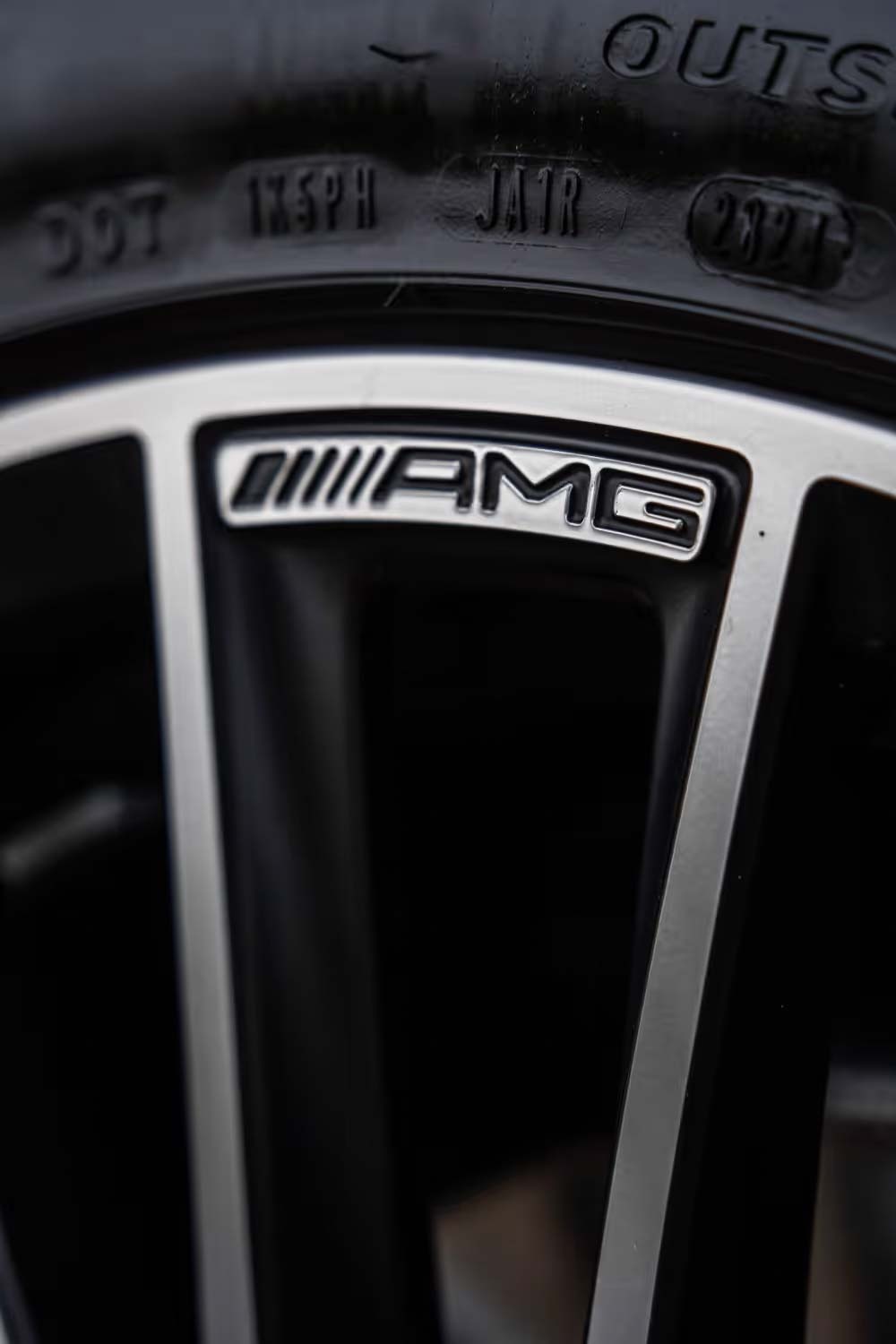 Mercedes-AMG G63 2