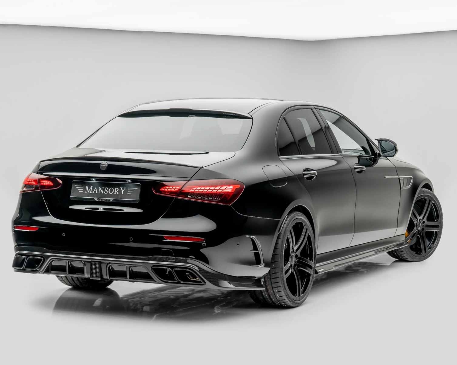 Mercedes-Benz E63S Mansory P720 (One of One) 6
