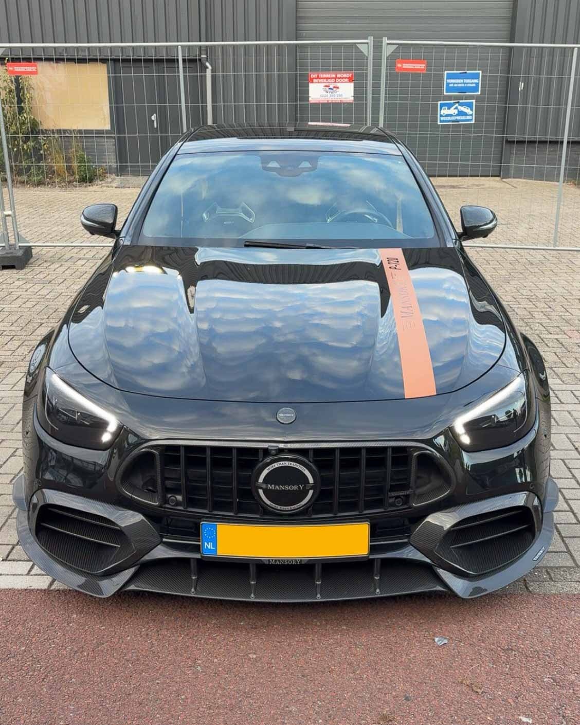 Mercedes-Benz E63S Mansory P720 (One of One) 10