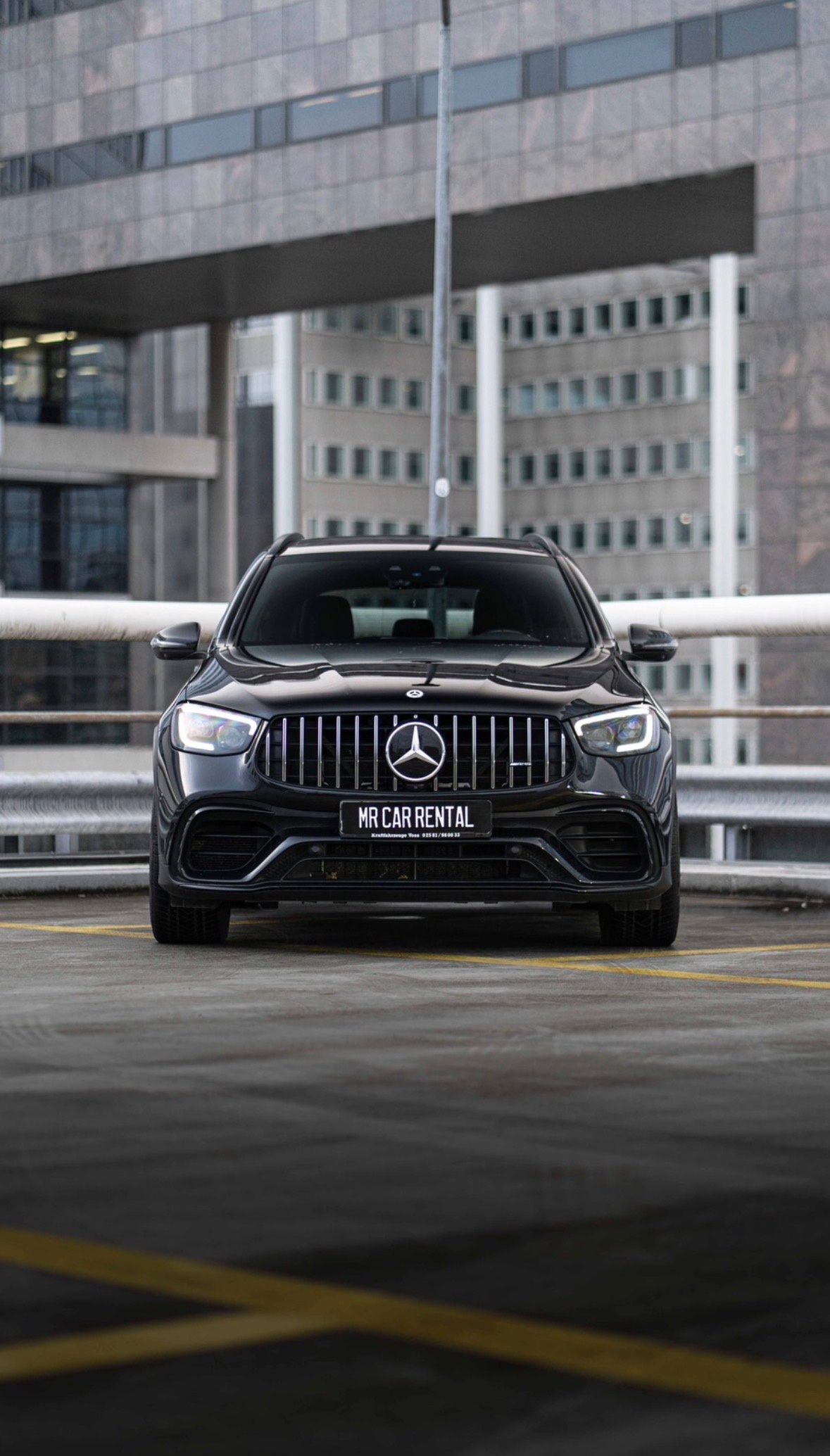 Mercedes-AMG GLC 63 huren Rotterdam