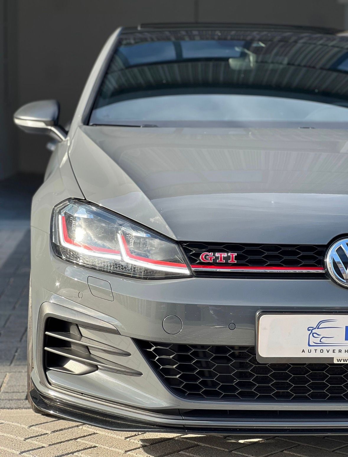 Volkswagen Golf 7.5 GTI TCR 8