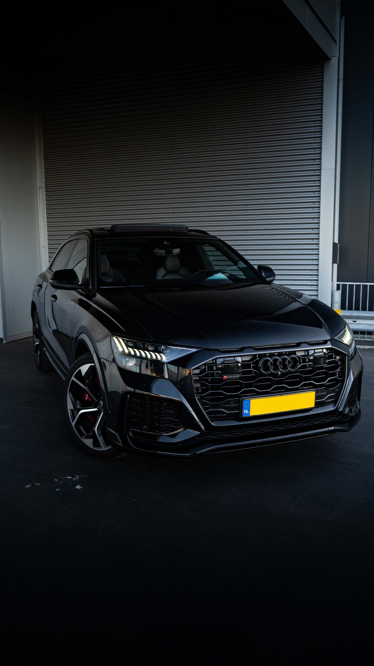 Audi RSQ8 huren Rotterdam