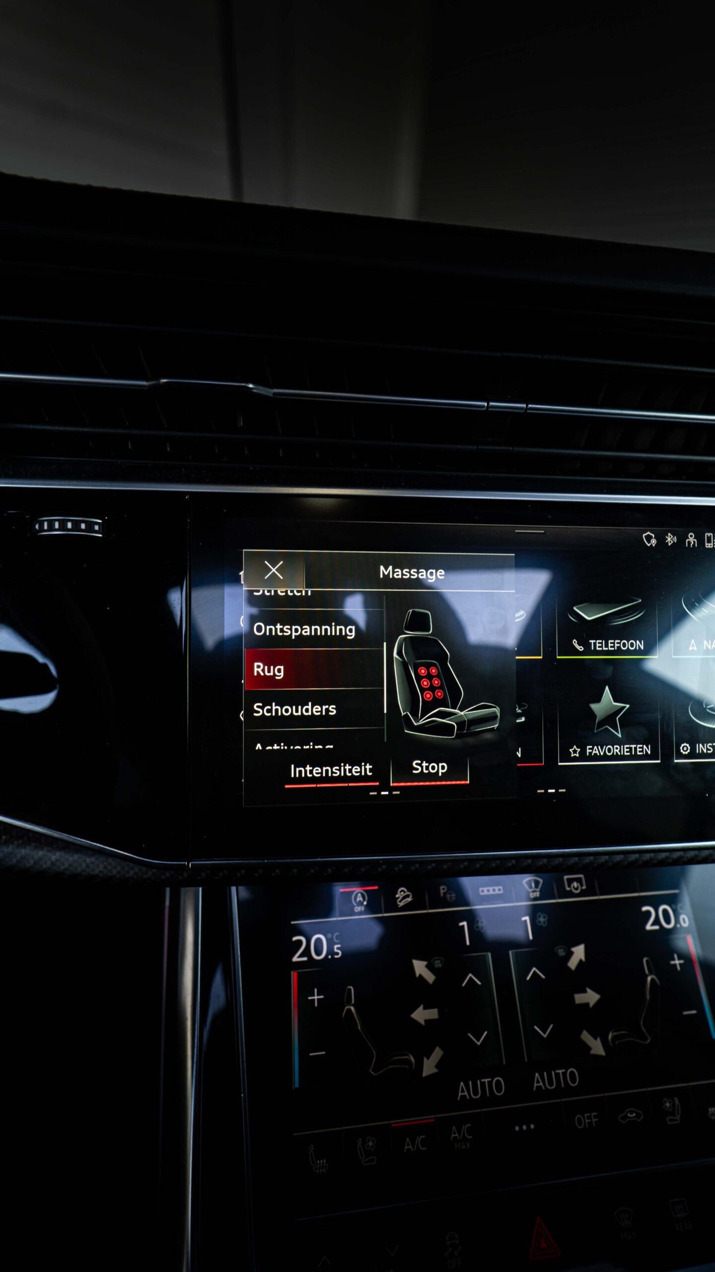 Audi RSQ8 13