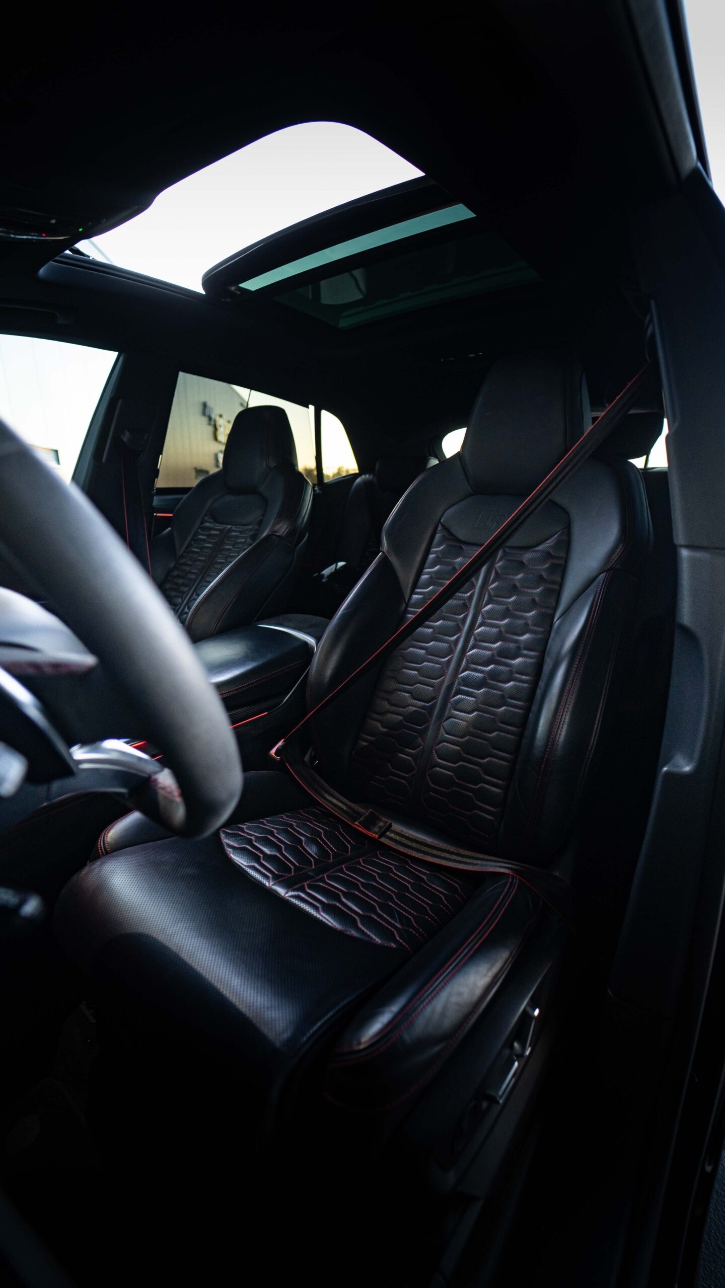 Audi RSQ8 10