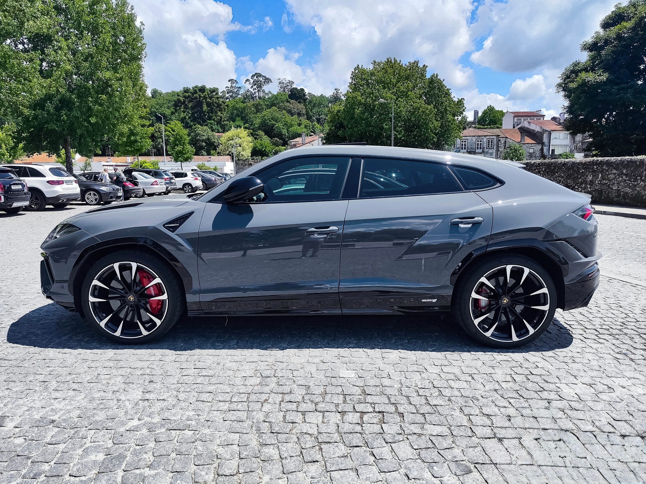 Lamborghini Urus S 11