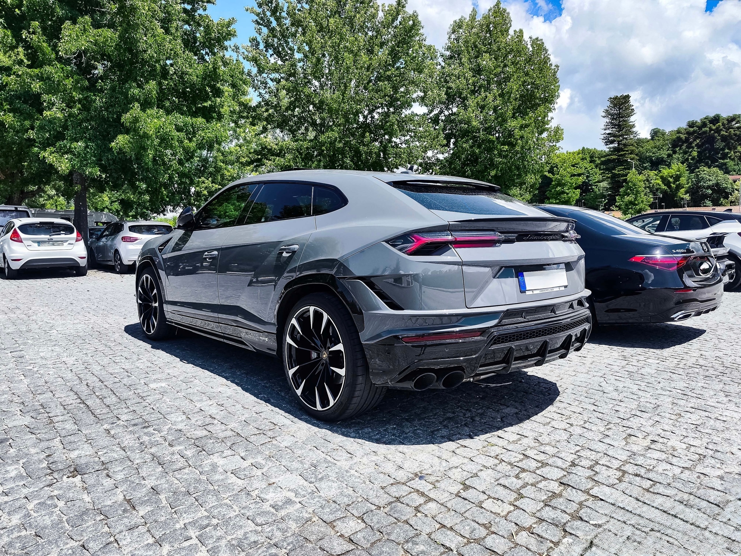 Lamborghini Urus S 14