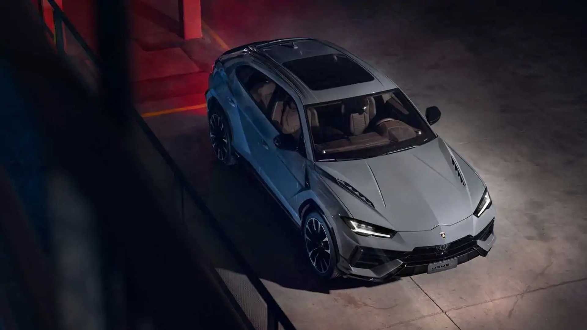 Lamborghini Urus S 3