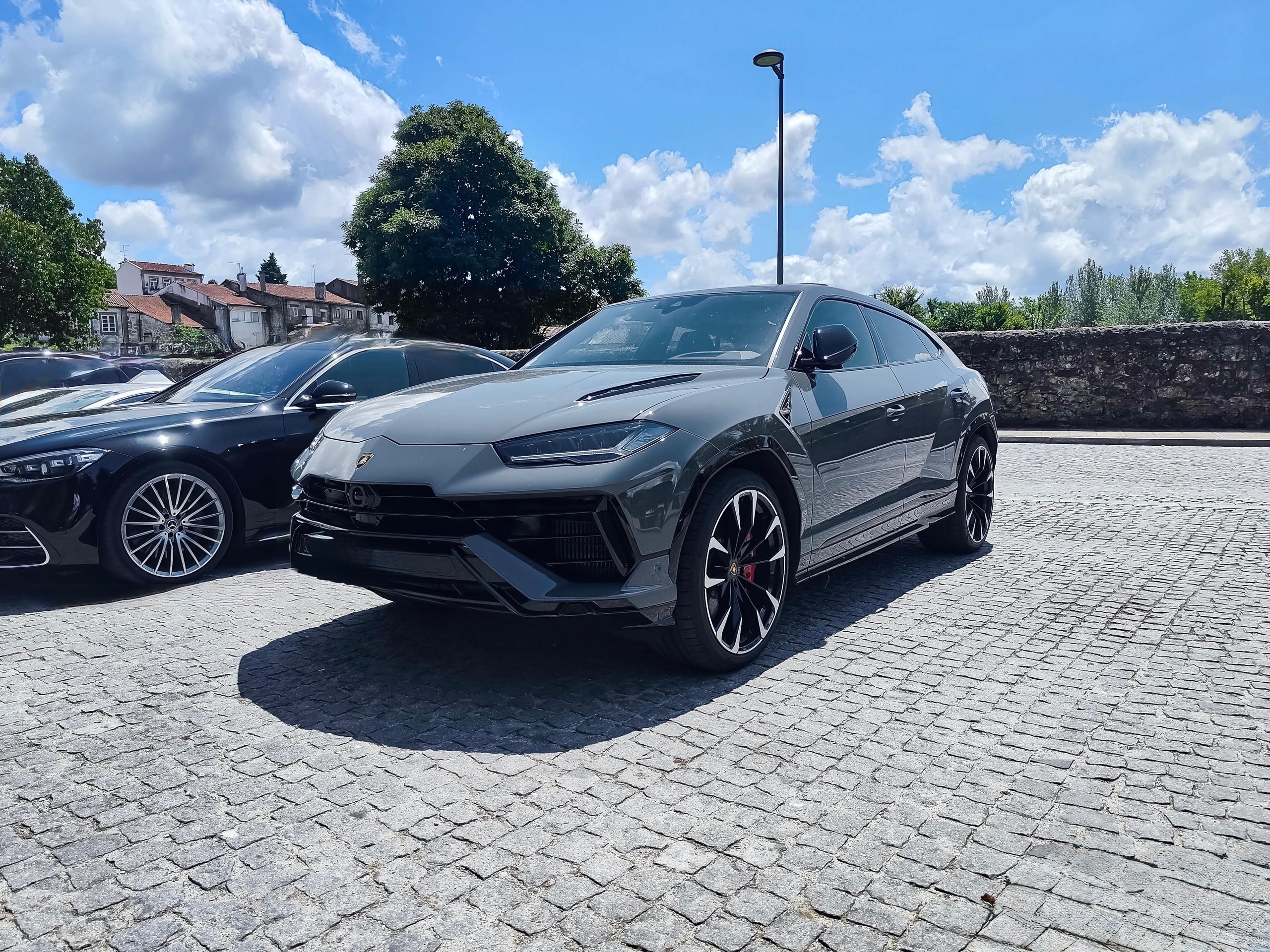 Lamborghini Urus S 8
