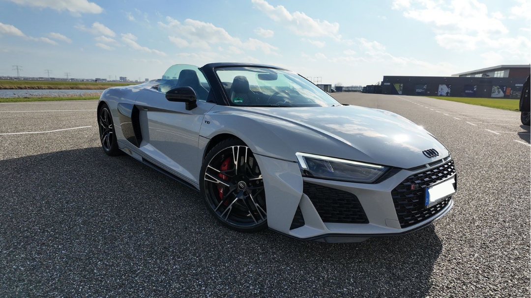 Audi R8 Spyder 3