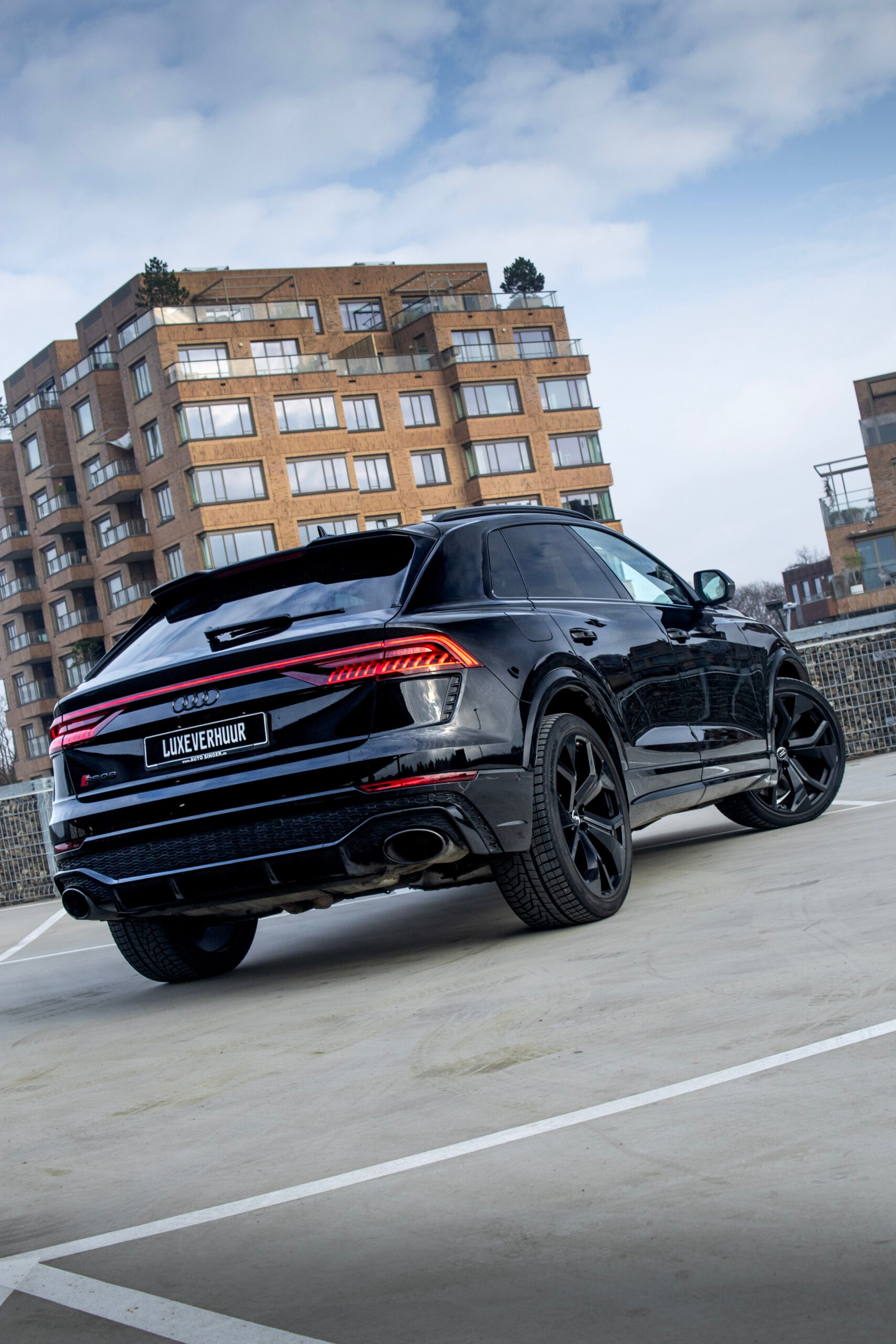 Audi RSQ8 6